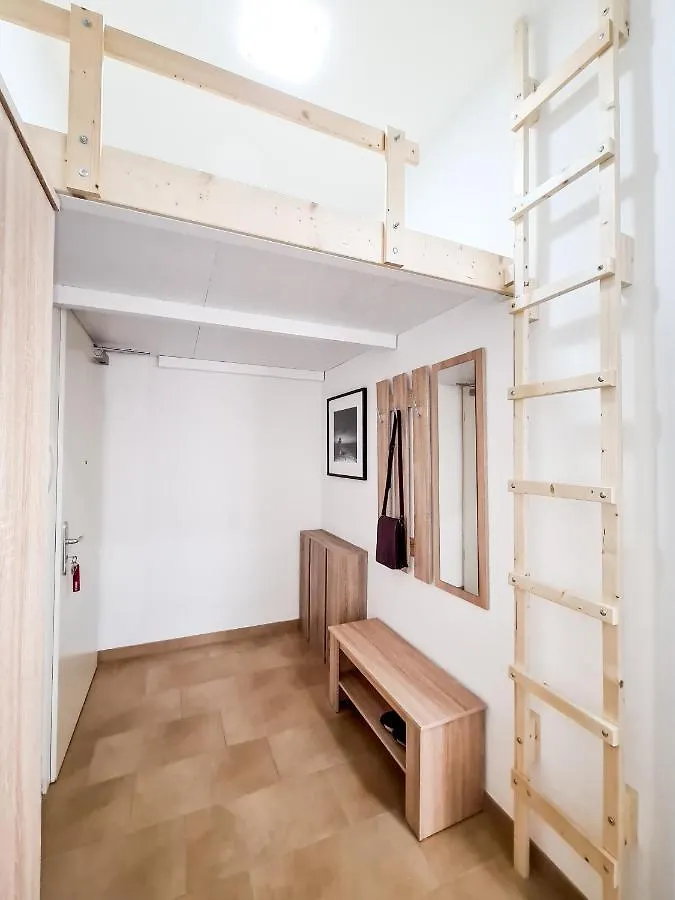 Apartment 1-Raum-Wohnung Zentral Gelegen Dresden